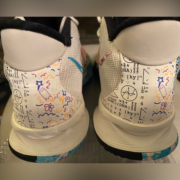 NIKE KYRIE SEVEN EP PALE IVORY/SPLIT DESIGN OFF-WHITE UPPER/CHLORINE BLUE/9.5 main image 14
